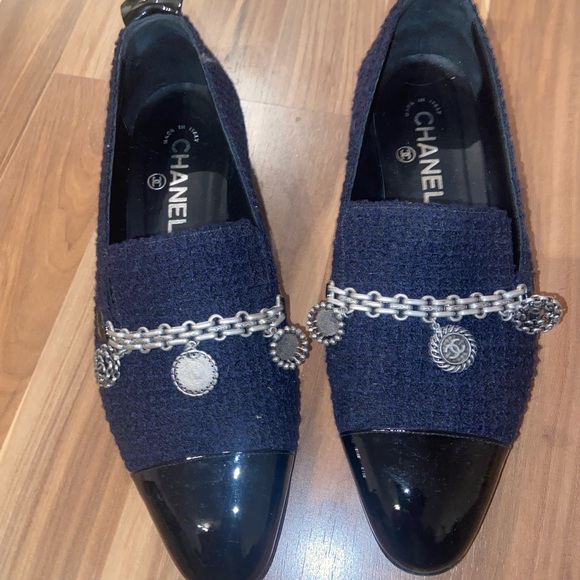 Chanel loafers Tweed - Picture 2 of 5